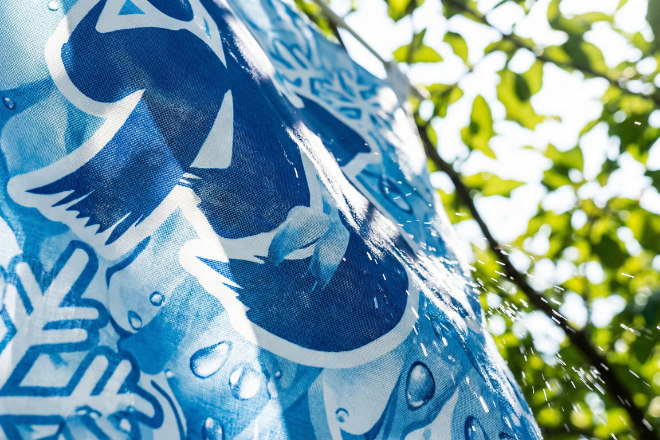 涼しげな青色のかき氷ののぼり旗イメージ