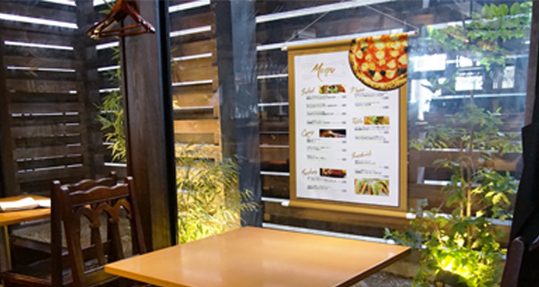 タペストリー 店舗
