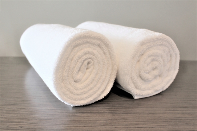 のぼり旗を雨の日に使用するには？雨対策の方法や注意点を解説 強くこすらず水分を拭き取る